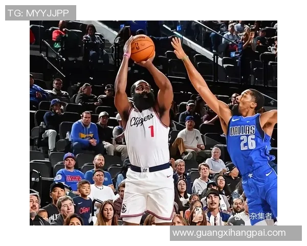 8月26日达拉斯独行侠对阵洛杉矶快船精彩直播全程回顾与分析